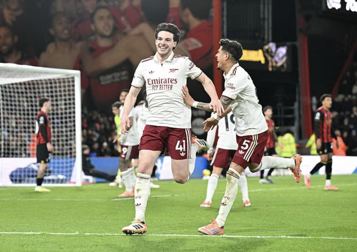 Nóng bảng xếp hạng Ngoại hạng Anh: Arsenal bứt tốc, dàn “đại gia” sẩy chân